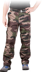 PANTALON DE PROTECTION CAMOUFLAGE AVEC JAMBES DÉTACHABLES