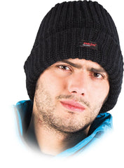 ADJUSTABLE WINTER HAT WITH FLEECE INSULATION