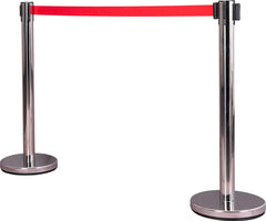 SŁUPEK ODGRADZAJĄCY ZE STALI CHROMOWANEJ Z WYTRZYMAŁĄ TAŚMĄ