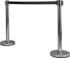 SŁUPEK ODGRADZAJĄCY ZE STALI CHROMOWANEJ Z WYTRZYMAŁĄ TAŚMĄ