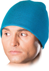 WINTERMÜTZE AUS 100% ACRYL MIT DOPPELLAGIGEM SCHUTZ
