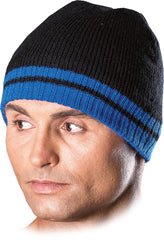 WINTER WARMTH ESSENTIAL: INSULATED ACRYLIC CAP WITH POLYESTER FLEECE LINING