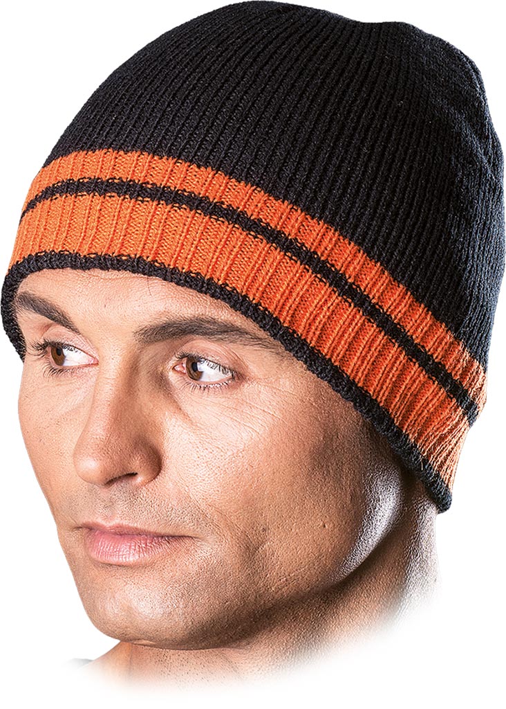 WINTER WARMTH ESSENTIAL: INSULATED ACRYLIC CAP WITH POLYESTER FLEECE LINING